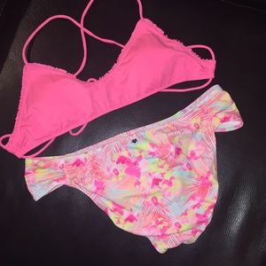 VICTORIA SECRET BATHING SUIT